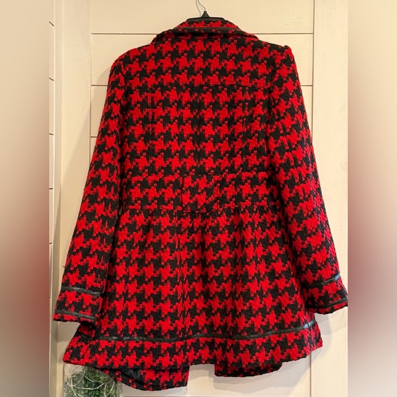 Beautiful Houndstooth Jacket ❤️🖤 - Picture 2 of 5